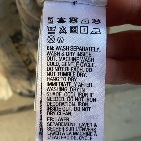 Roxy Spaghetti Strap Top with beautiful soft print - Picture 9 of 10